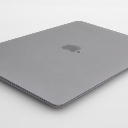 Apple MacBook Air